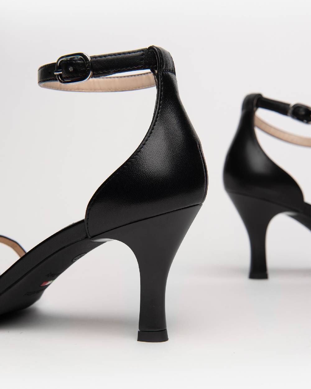NeroGiardini Art. E218410DE Offerte