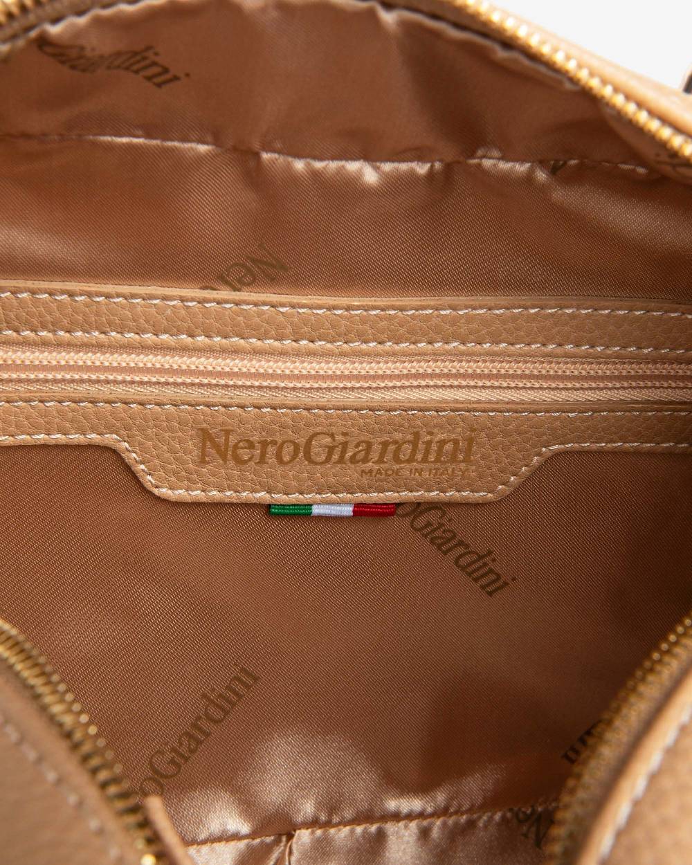 NeroGiardini Art. E443750D In Linea