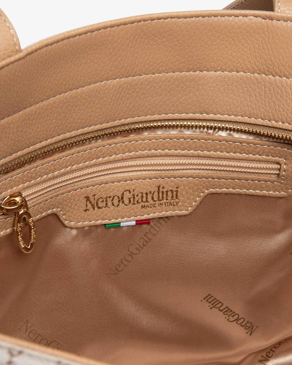 NeroGiardini Art. E443730D Sconto