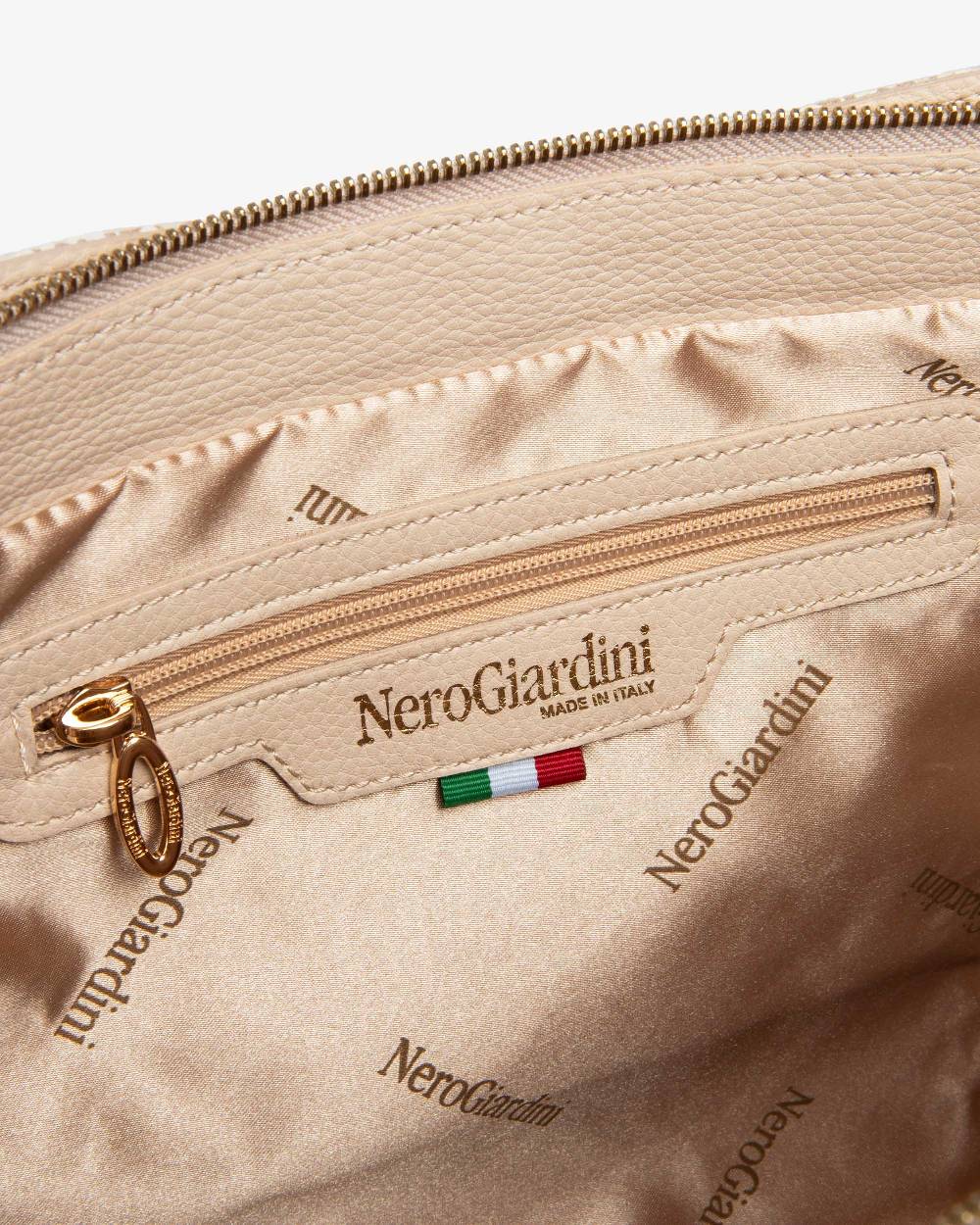 NeroGiardini Art. E443720D Qualità