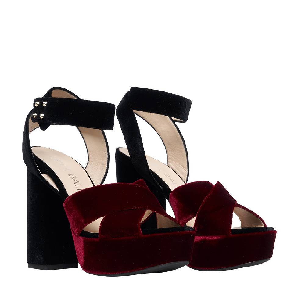 Lella Baldi Anthea 2 In Linea