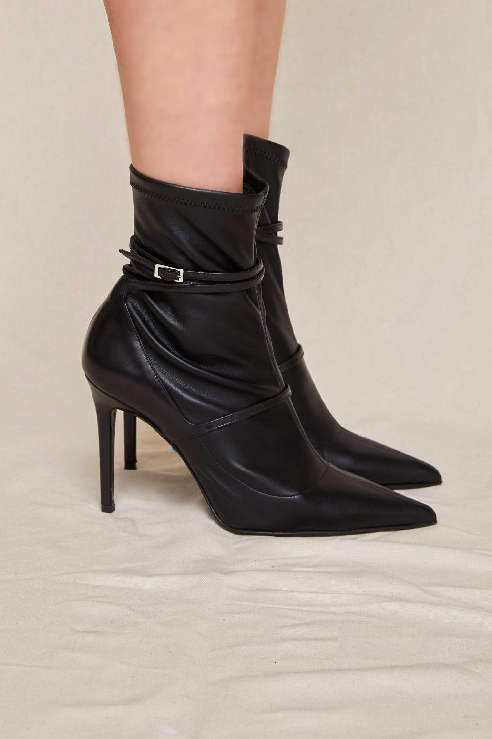 Kalliste K95 STRETCH ANKLE BOOTS BLACK Offerta San Valentino