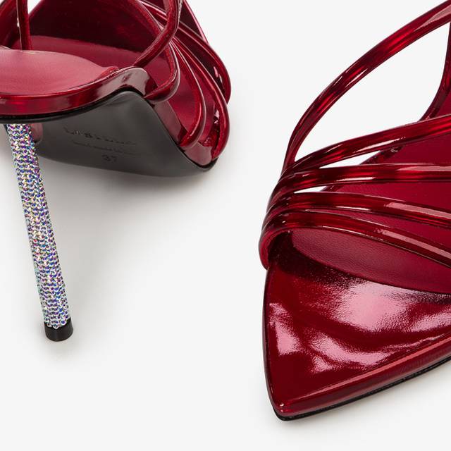 Le Silla Sandalo iridescente rosso rebel Novità