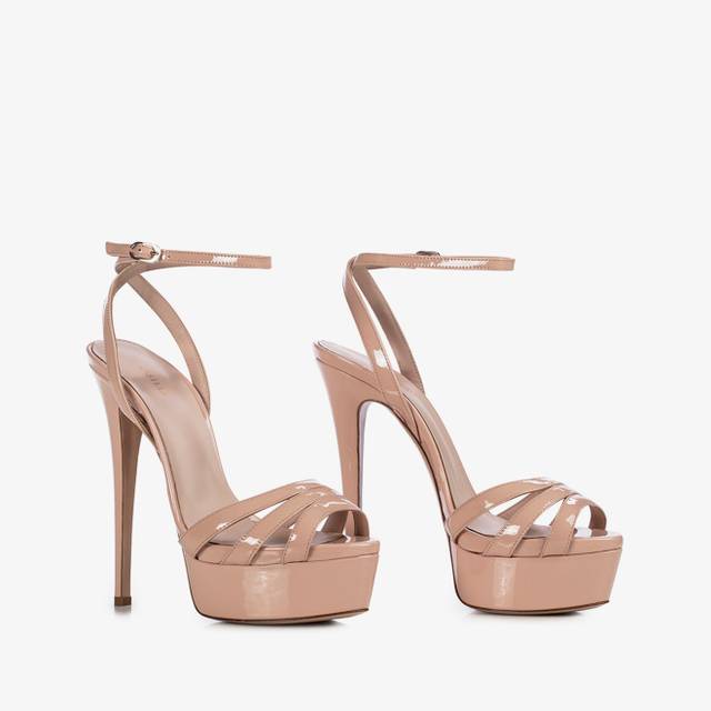 Le Silla Sandalo vernice nude skin Offerta esclusiva