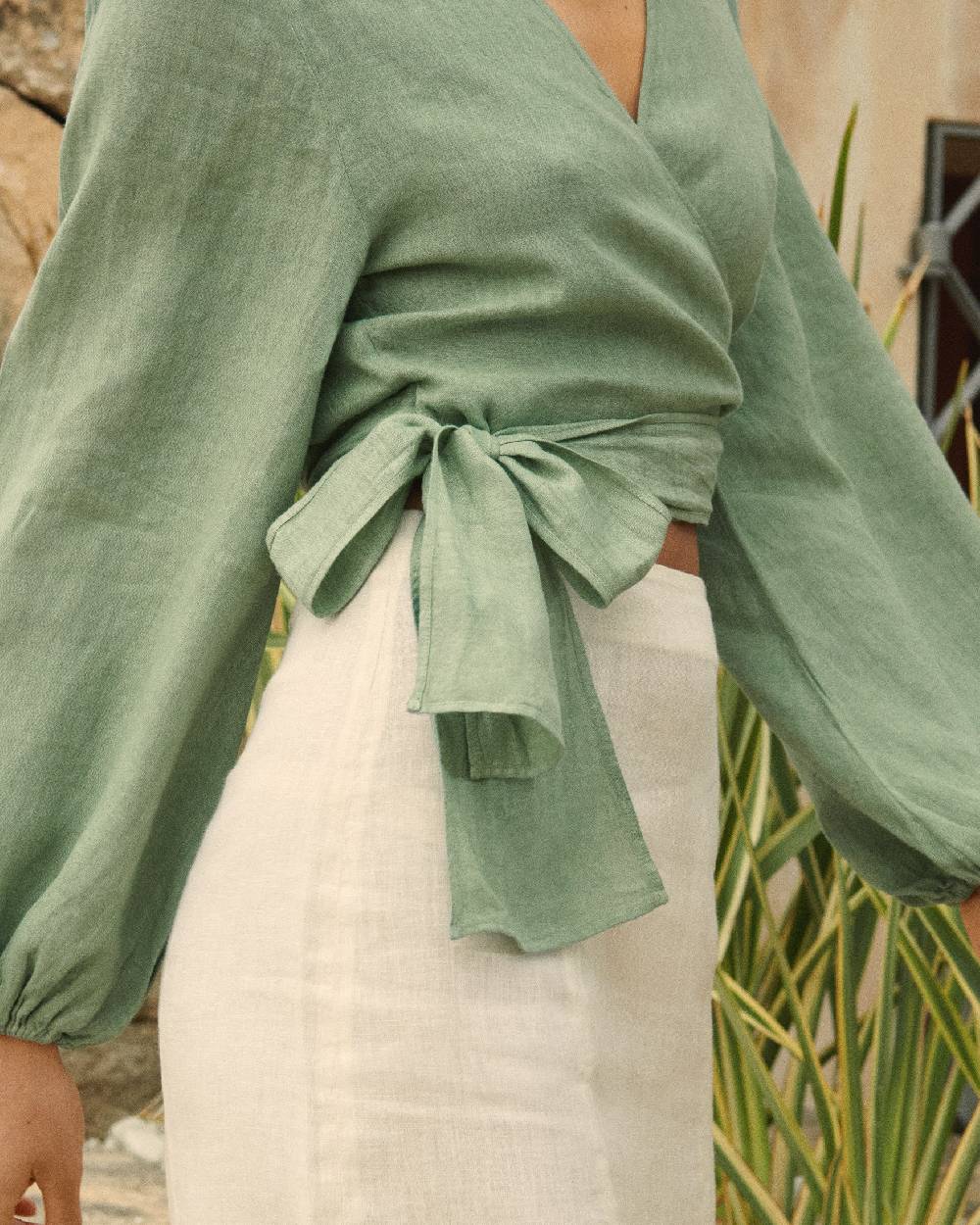 Manebí Linen Icara Top - Mineral Green Lightning offer