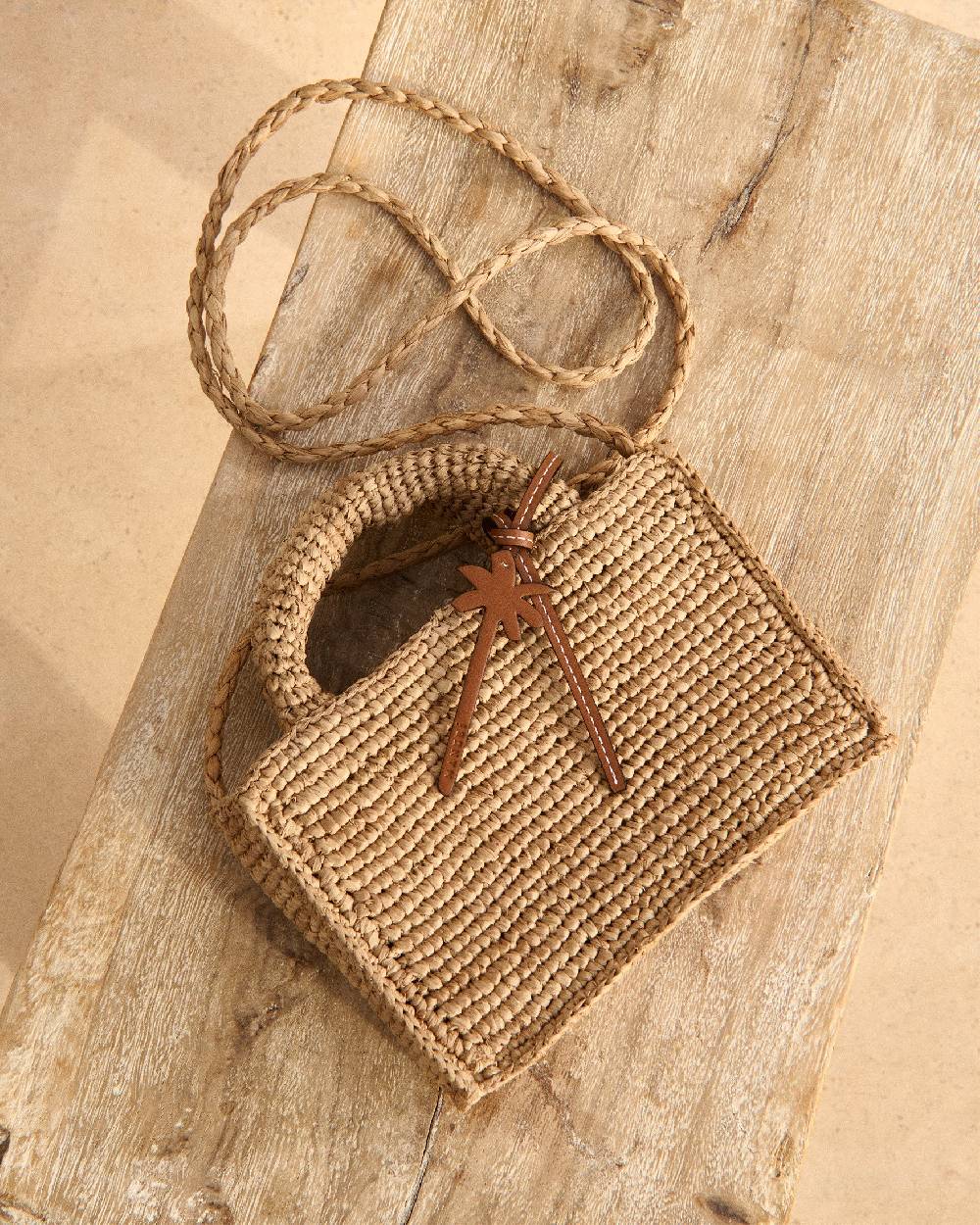Manebí Natural Raffia Sunset Bag Mini - Palm Leather Tag - Tan Negozi Online