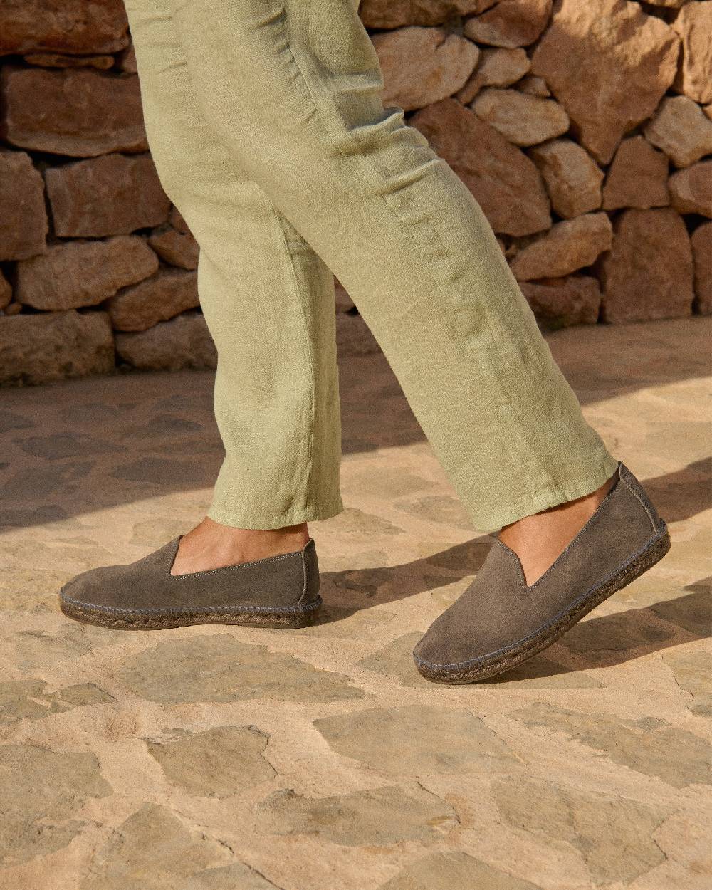 Manebí Espadrillas flat in pelle scamosciata - Hamptons - Carbon Grey ton sur ton Novità