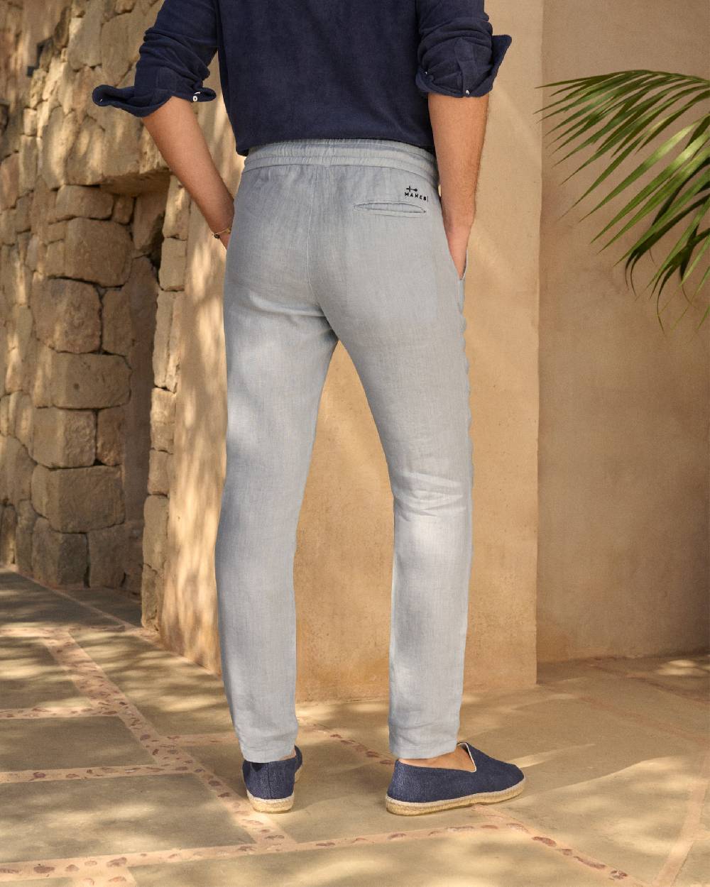 Manebí Washed Linen Venice Trousers - Grey Blue 2025