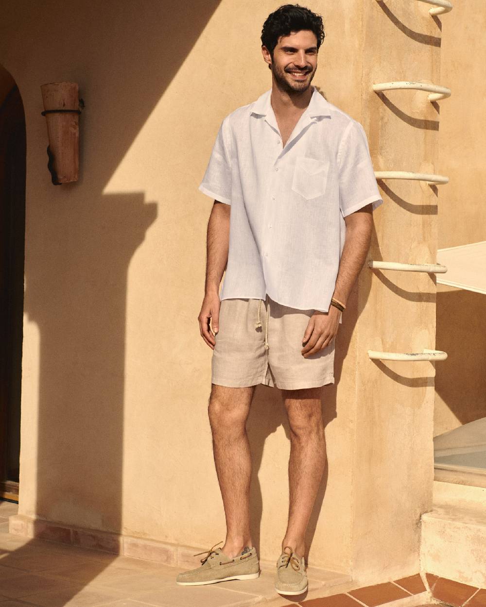 Manebí Light Linen Malibu Shorts - Kaki Beige Acquista Ora