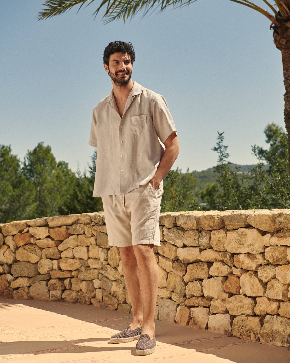 Manebí Positano Shorts - Washed Linen - Kaki Beige Online