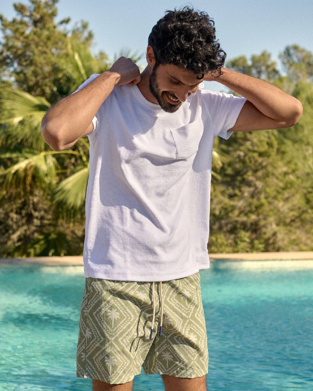 Manebí Printed Swim Shorts - Sage Ethnic Palms Vendita