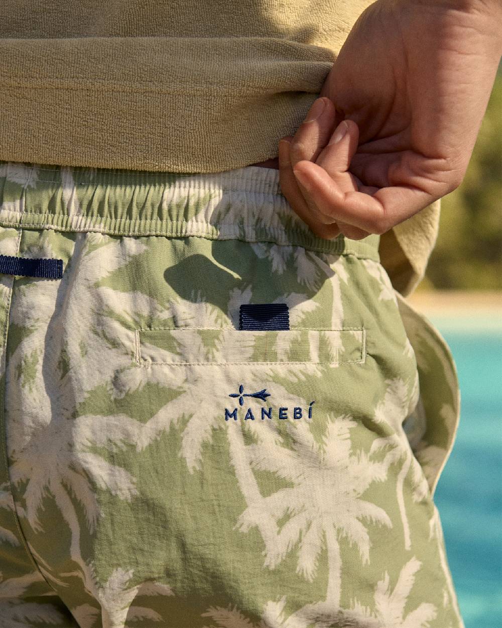 Manebí Printed Swim Shorts - Sage Macro Palms Negozi Online