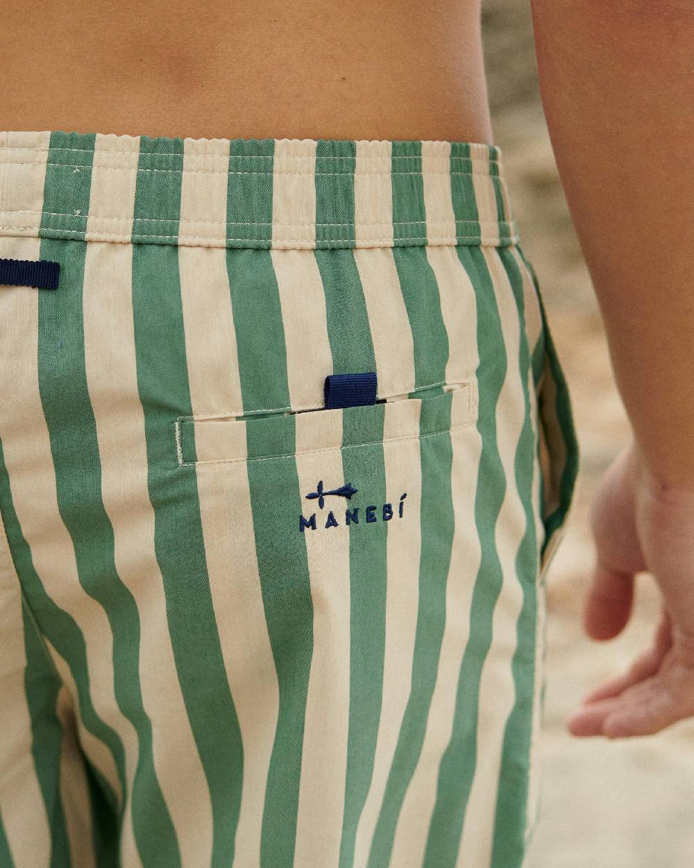 Manebí Printed Macro Stripes Swim Shorts - Kaki Green Macro Stripes Promozione Limitata