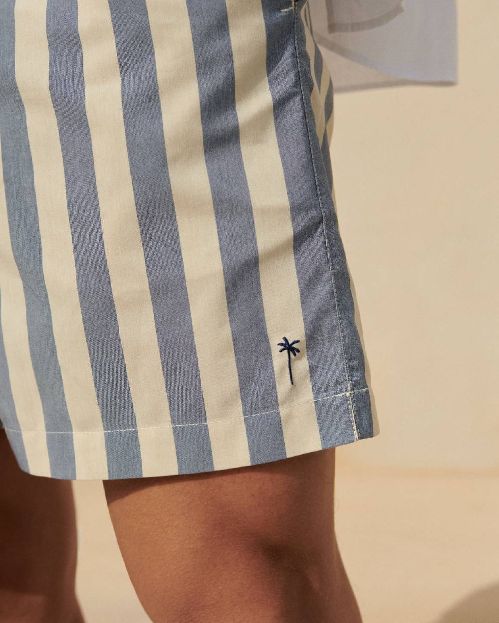 Manebí Printed Macro Stripes Swim Shorts - Navy Blue Macro Stripes Fino Al -60%