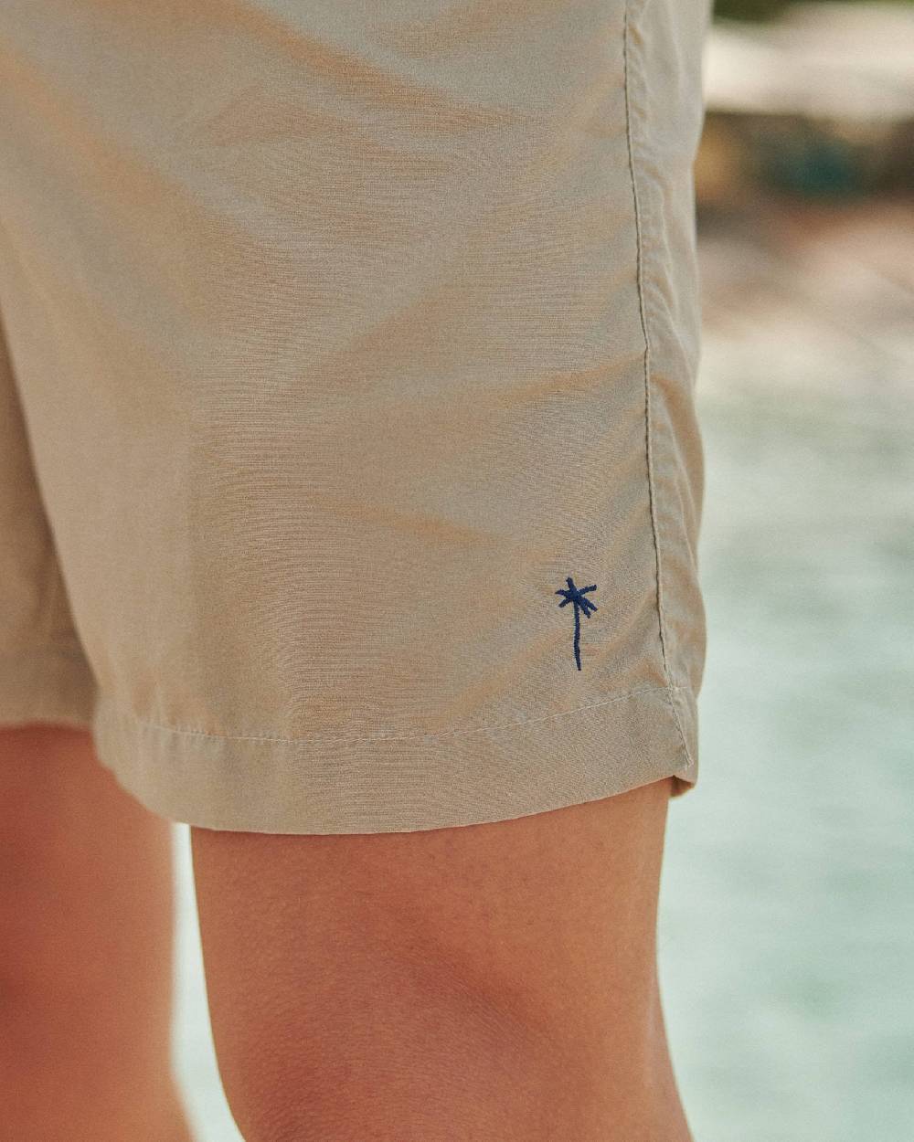 Manebí Solid Color Swim Shorts - Stone Washed Faded Beige Offerta settimanale