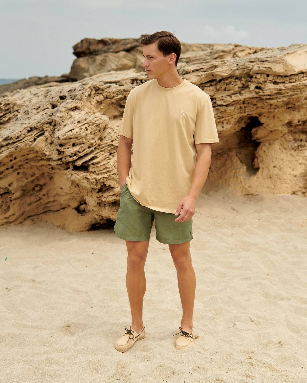 Manebí Solid Color Swim Shorts - Stone Washed Faded Kaki Green Affare Del Giorno