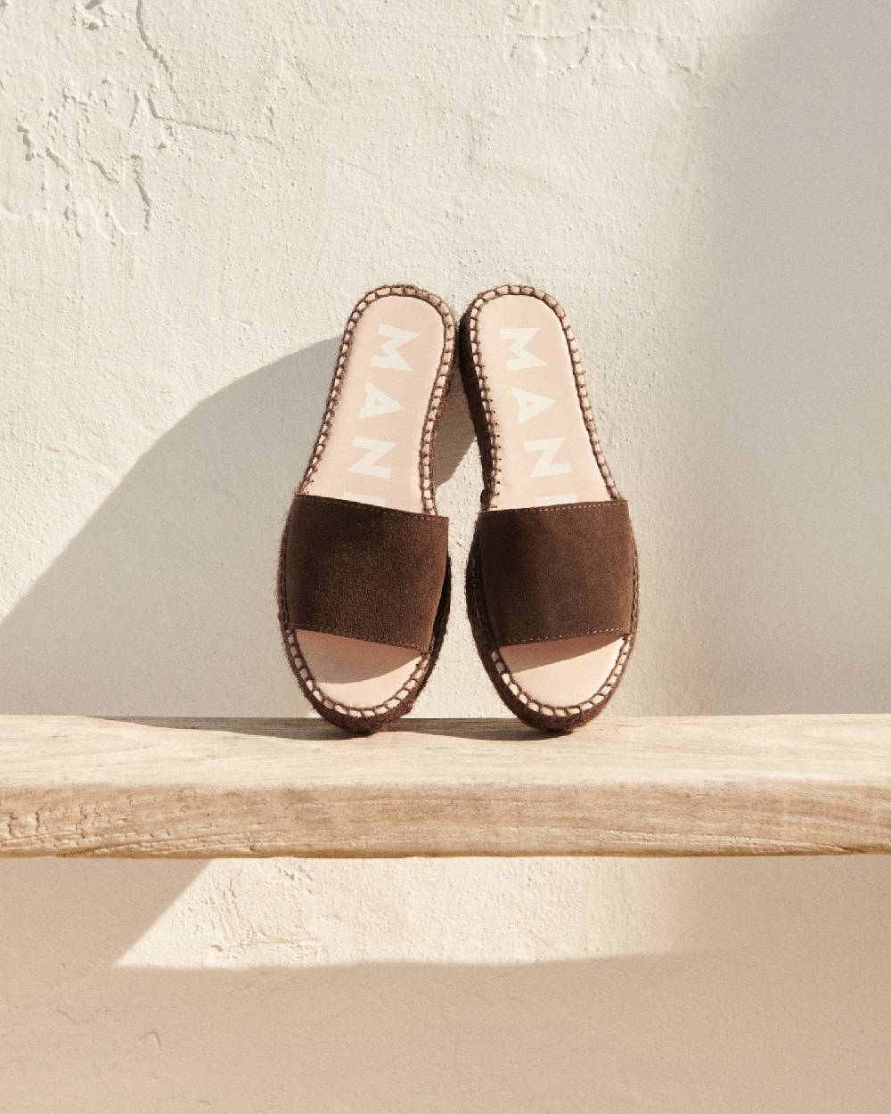 Manebí Suede Double Sole Slides - Hamptons Cocoa On Tone Nuova