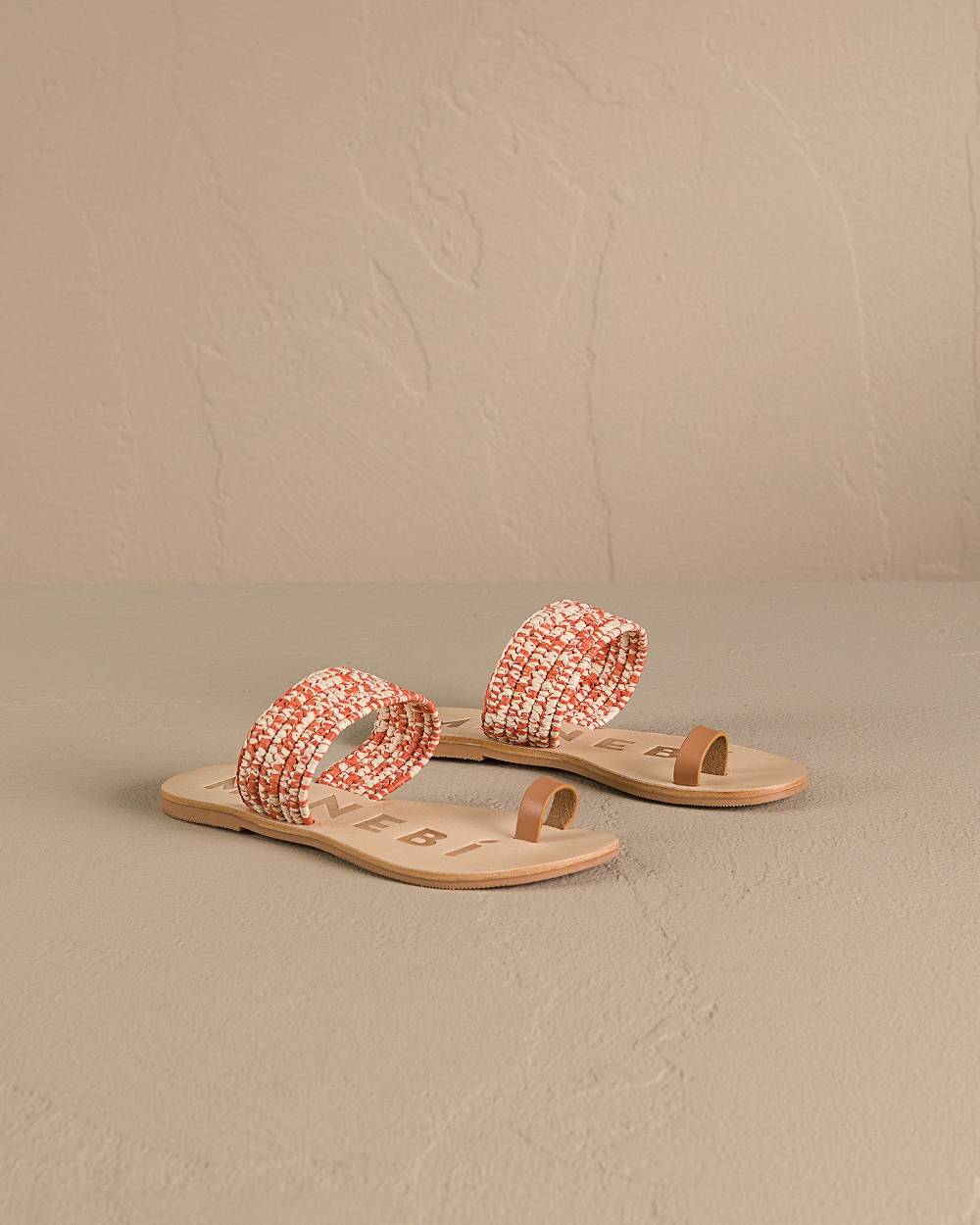 Manebí Raffia \u0026 Leather|Toe Ring Sandals - Orange Rust \u0026 Natural Mélange Convenienza