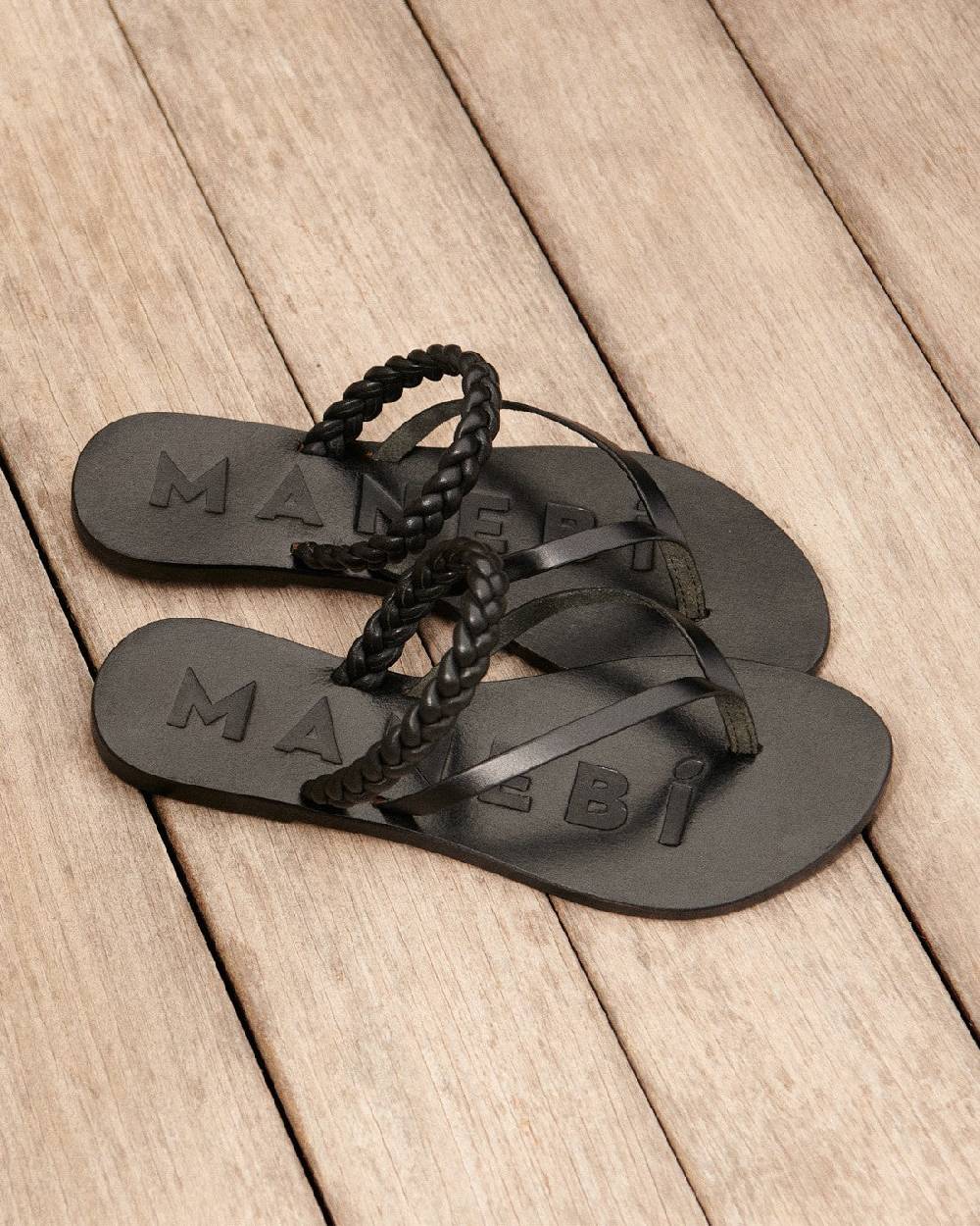 Manebí Leather Braid Thong Sandals - Black Nuova
