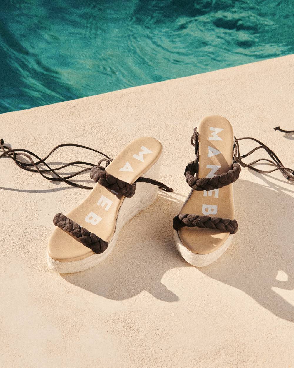 Manebí Soft Suede Two Braided Bands|Wedge Espadrilles - Cocoa Spedizione Gratuita