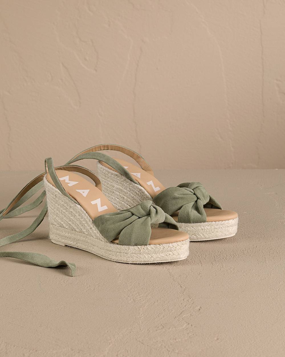 Manebí Soft Suede Wedge Espadrilles|With Knot - Sage Soddisfazione Garantita