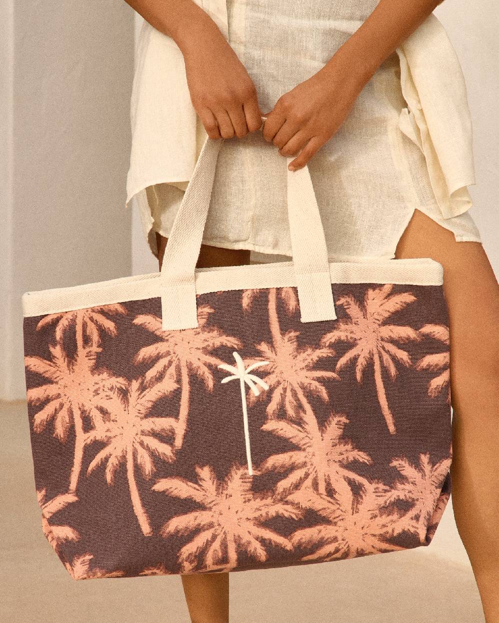 Manebí Canvas California Tote Bag - Cocoa \u0026 Orange Rust Maxi Palm Promozione temporanea