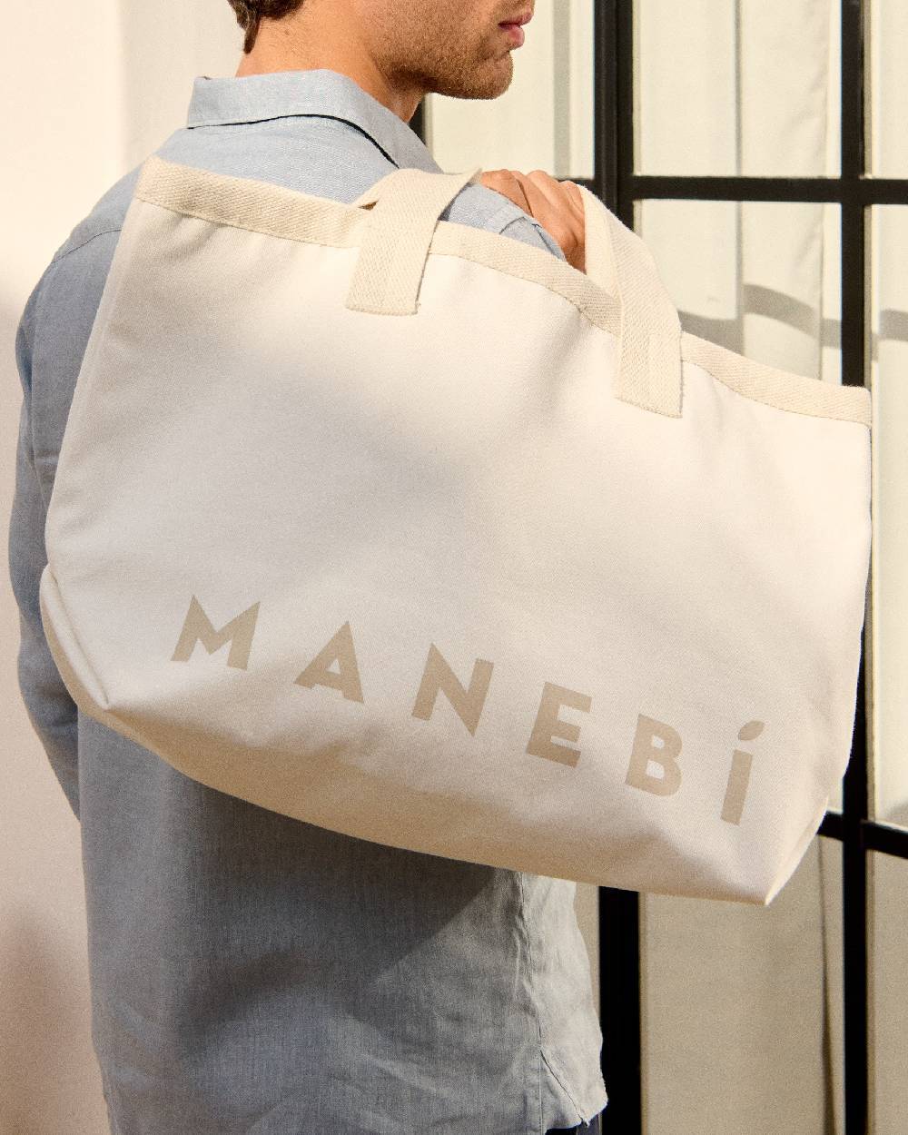 Manebí Canvas California Tote Bag - White With Beige Logo Qualità Garantita