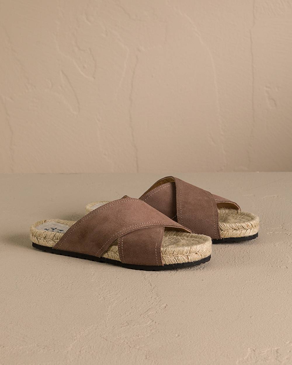 Manebí Suede Crossed Bands Sandals - Moka Presa