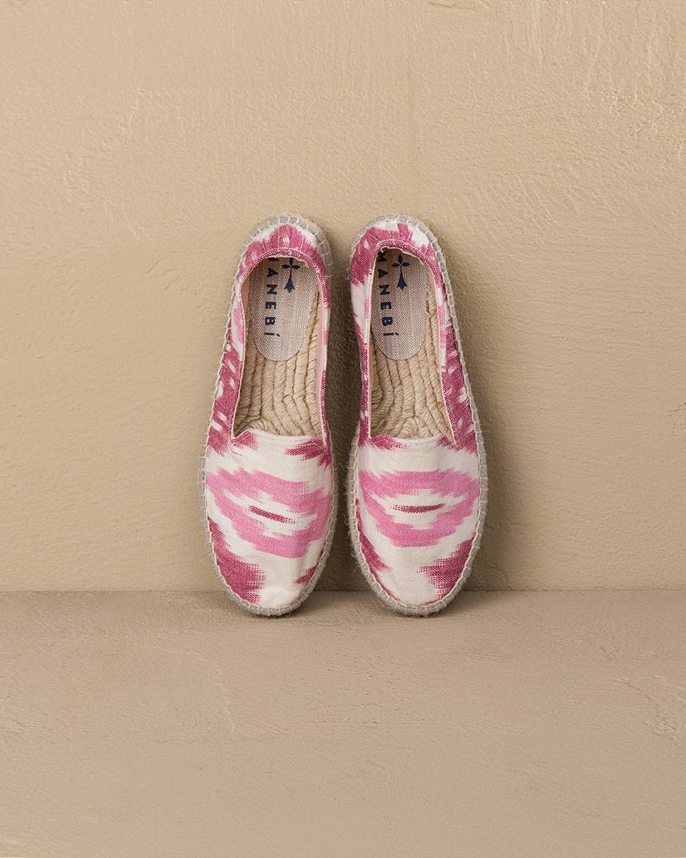 Manebí Dyed Cotton Flat Espadrilles - Tulum Pink And White Ikat 2025