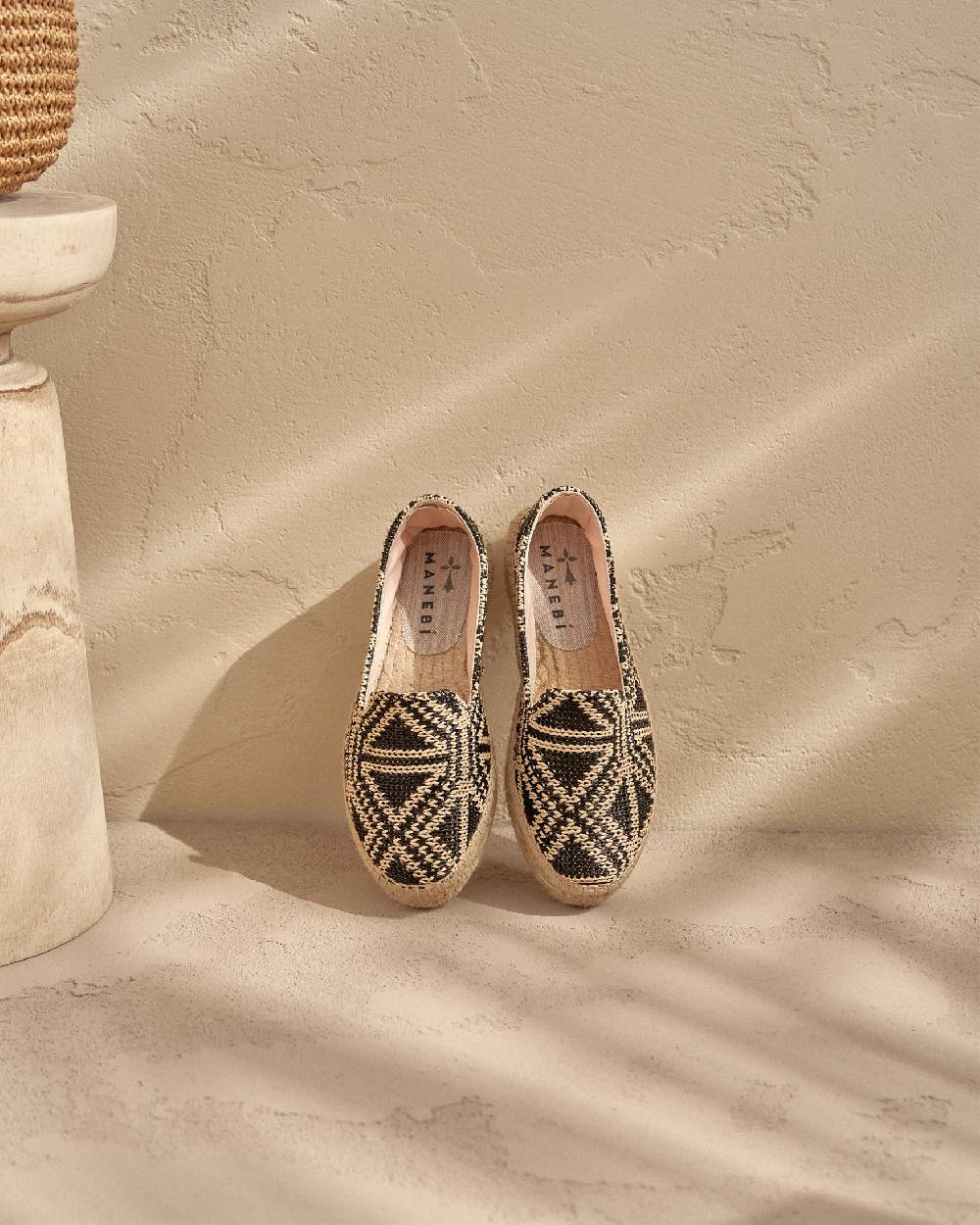 Manebí Raffia Pattern Double Sole Espadrilles - Yucatán Black Triangles On Natural Acquista Ora