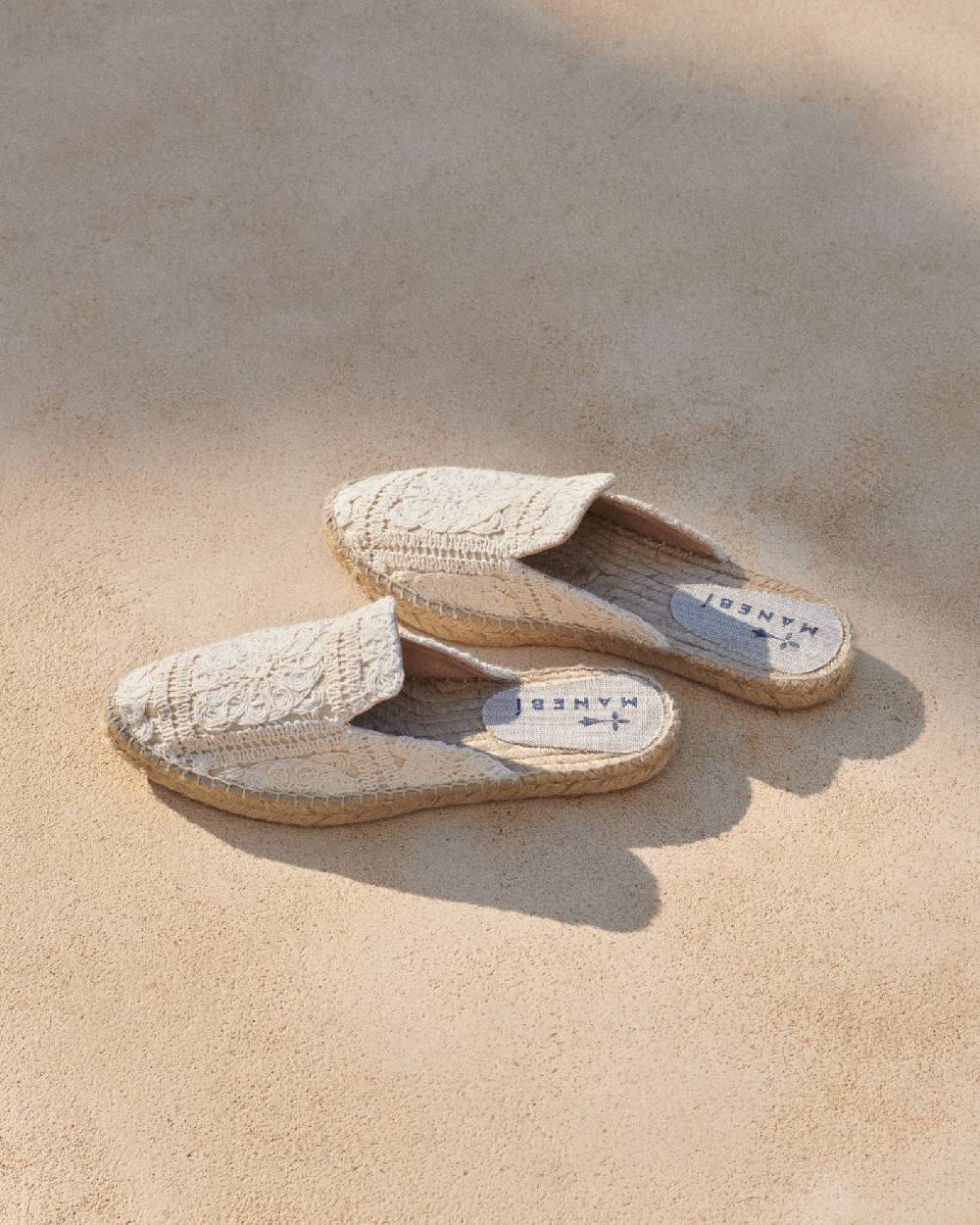 Manebí Cotton Crochet Mules - Yucatán Natural Smaltimento dello stoccaggio