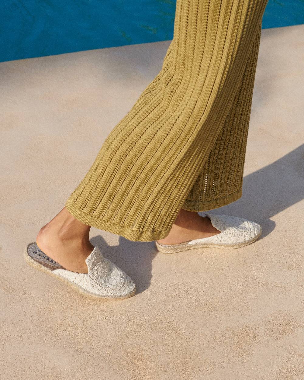 Manebí Cotton Crochet Mules - Yucatán Natural Smaltimento dello stoccaggio