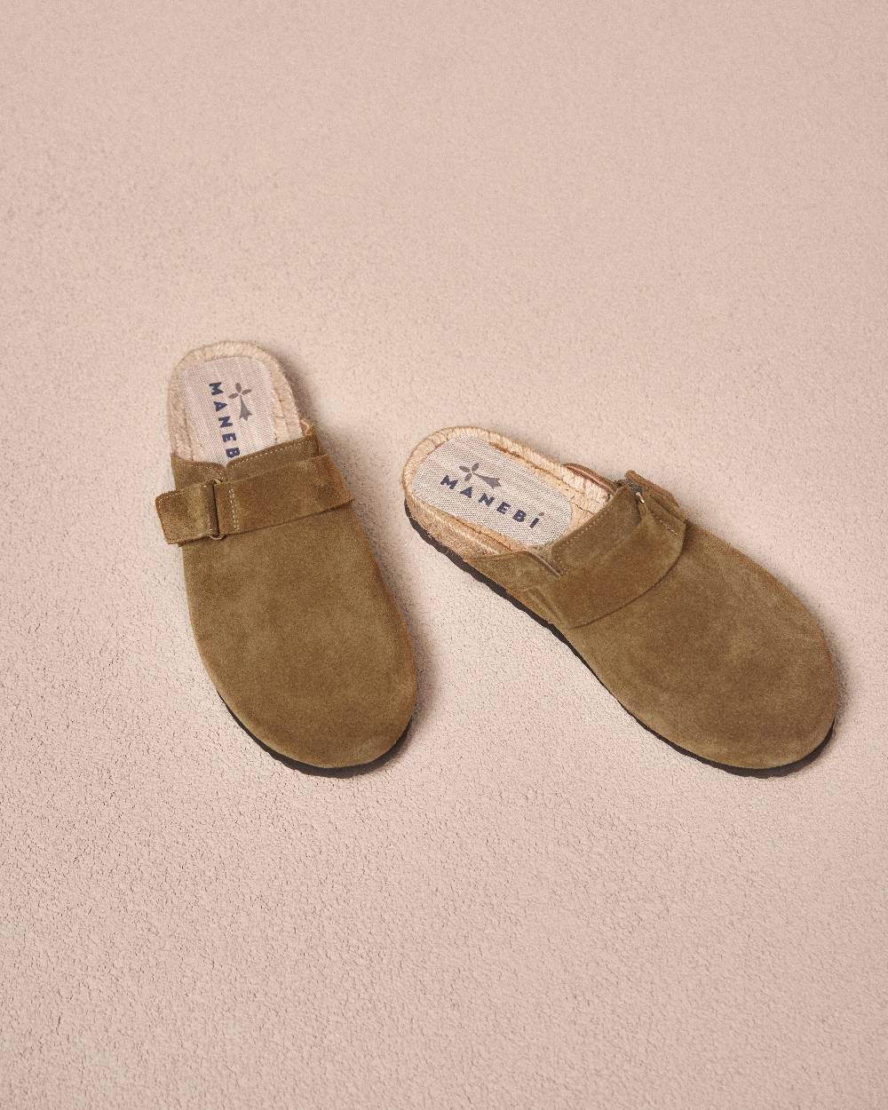 Manebí Suede Clog Mules - Hamptons Kaki Green Offerta migliore