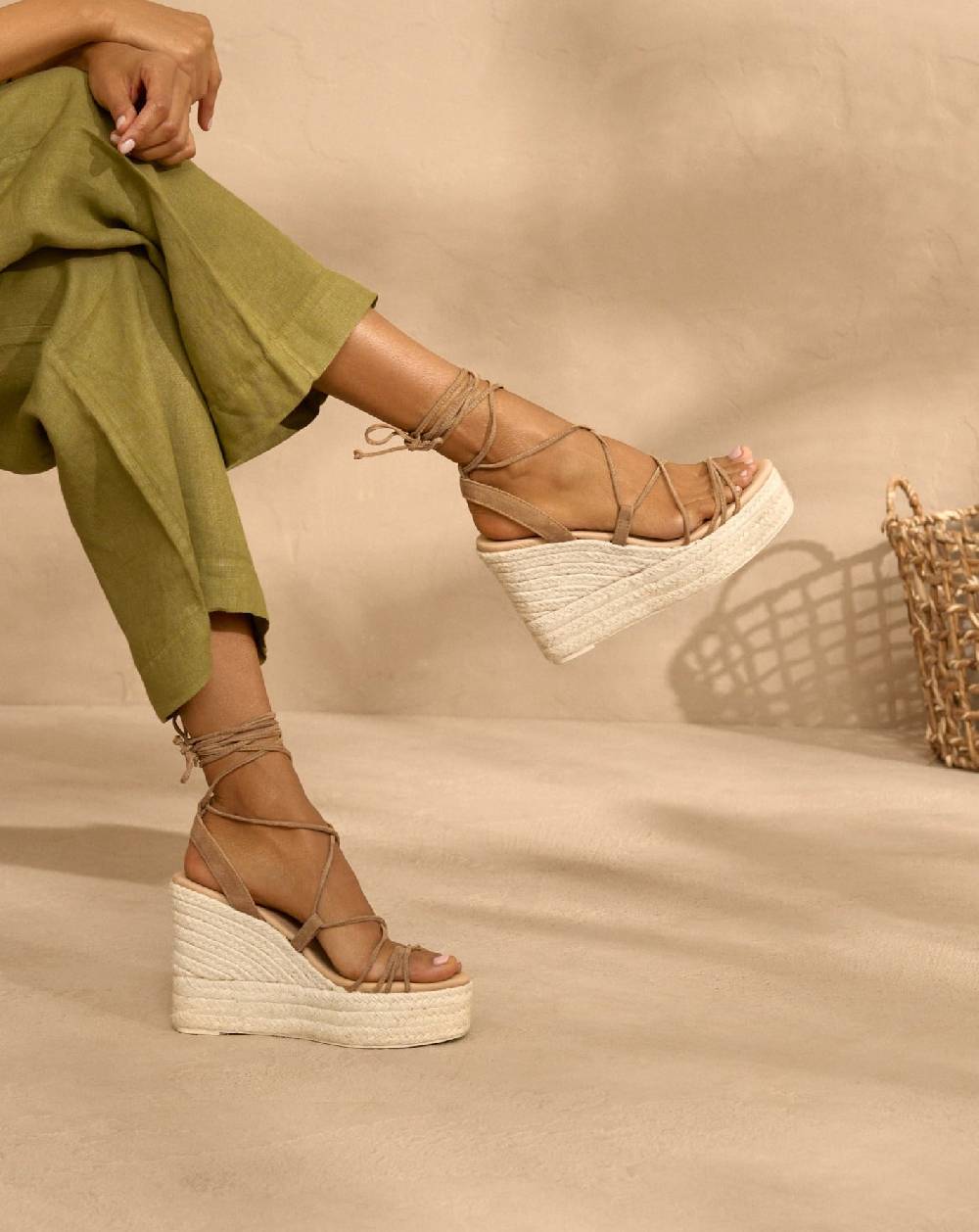 Manebí Portofino Soft Suede|Wedge Espadrilles - Lace-Up Tobacco Offerte giornaliere