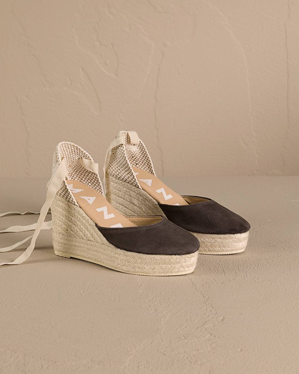 Manebí Soft Suede Wedge Espadrilles - Cocoa Sconti VIP