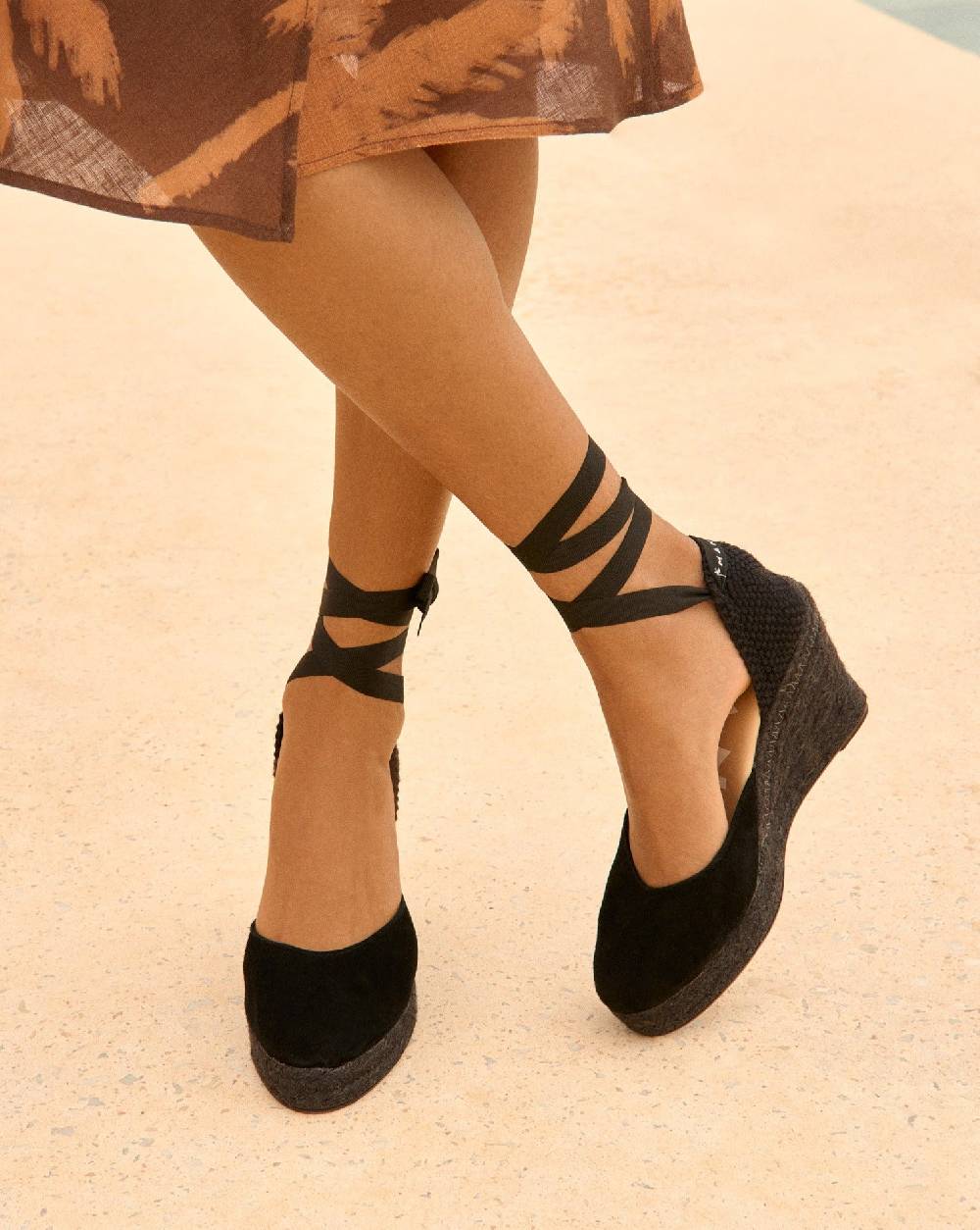 Manebí Soft Suede Wedge Espadrilles - Hamptons Black On Tone Fino al 60% di sconto