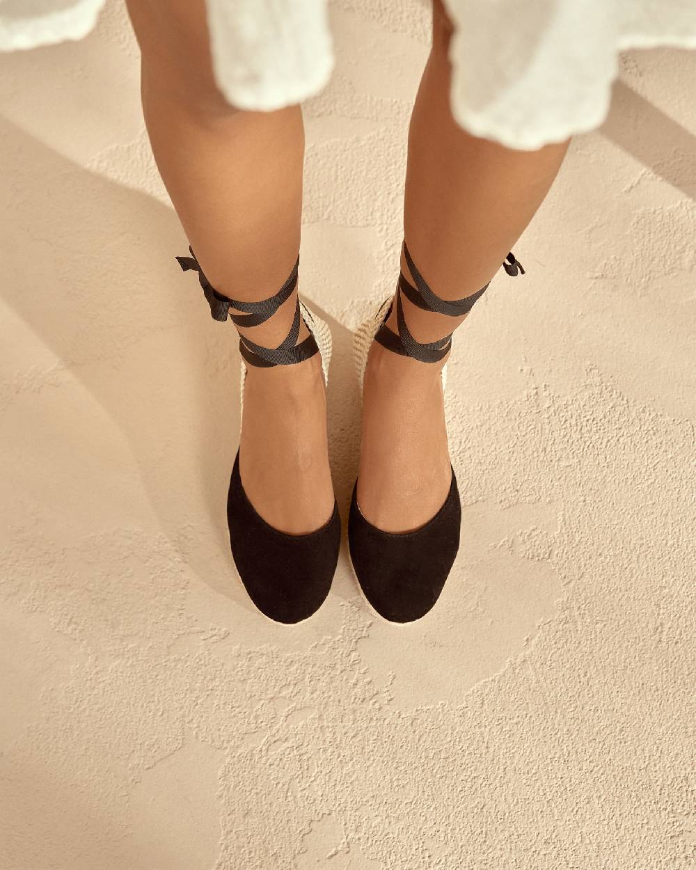 Manebí Soft Suede Low Wedge Espadrilles - Hamptons Black Fino al 55% di sconto
