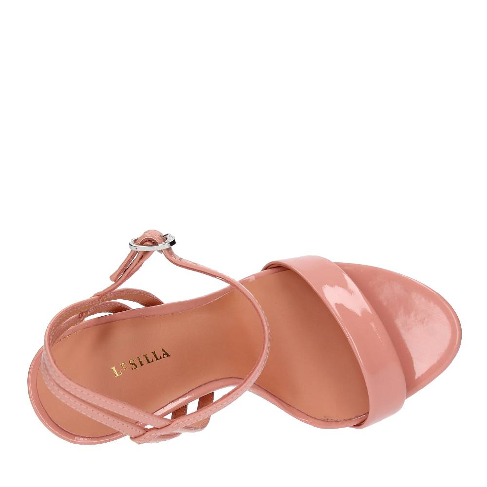 LE SILLA Sandali in vernice Hotsell