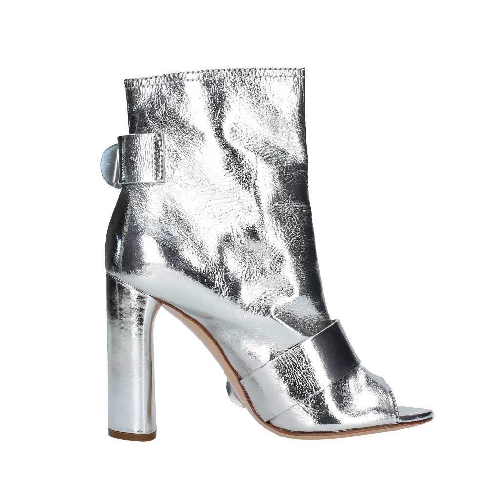 CASADEI tronchetti casadei 2025