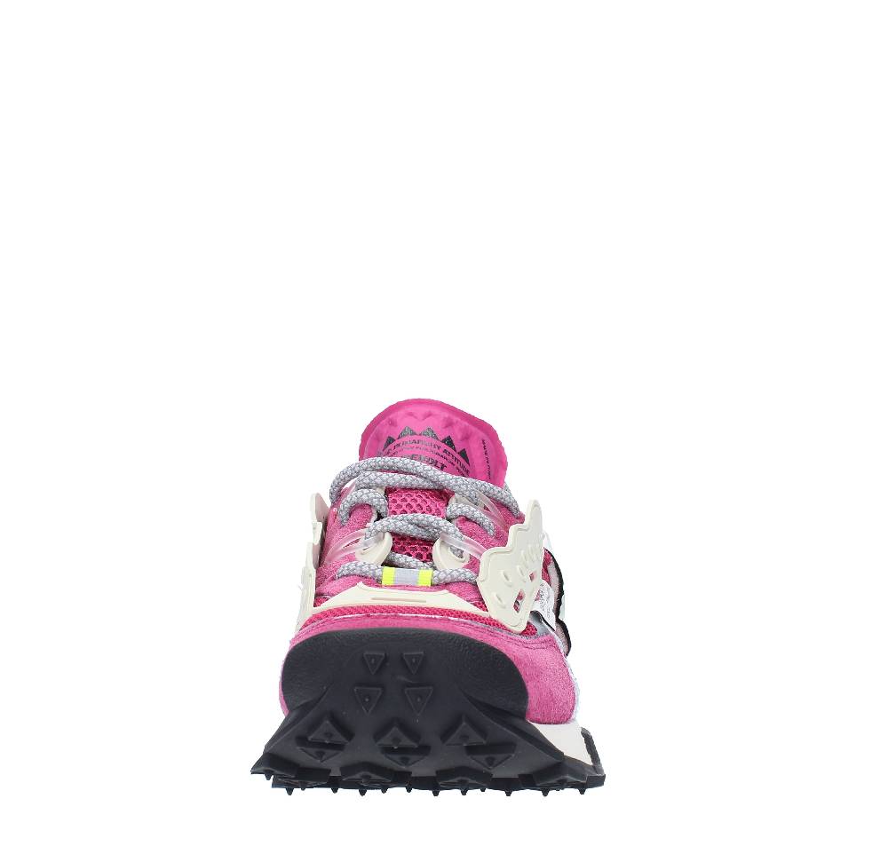 RUN OF Sneakers modello REVOLT RUN OF in camoscio e tessuto Sottocosto