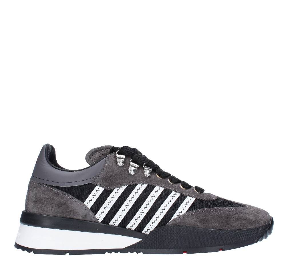 DSQUARED2 Sneakers DSQUARED2 modello ORIGINAL LEGEND in camoscio, pelle e tessuto In Vendita
