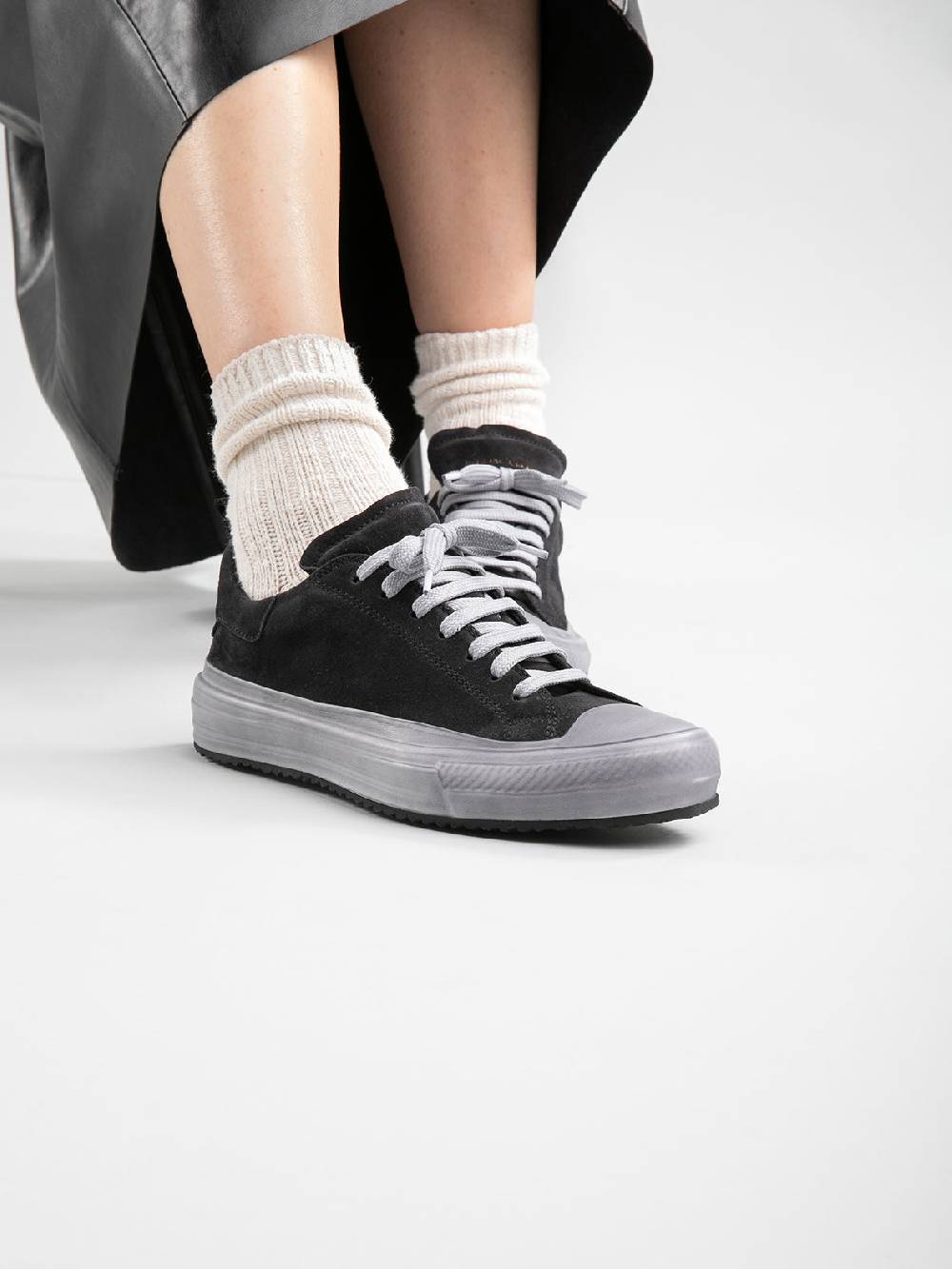 Officine Creative MES 105 Sneakers in Pelle Scamosciata Avorio Affare Del Giorno