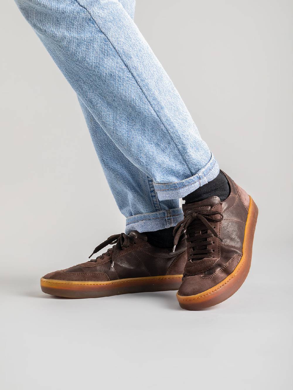 Officine Creative KOMBINED 001 Sneakers in Pelle Nera con Suola in Lattice 2025