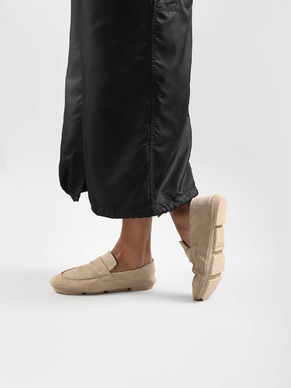 Officine Creative C-SIDE 101 Mocassini in Pelle Scamosciata Avorio Vendita
