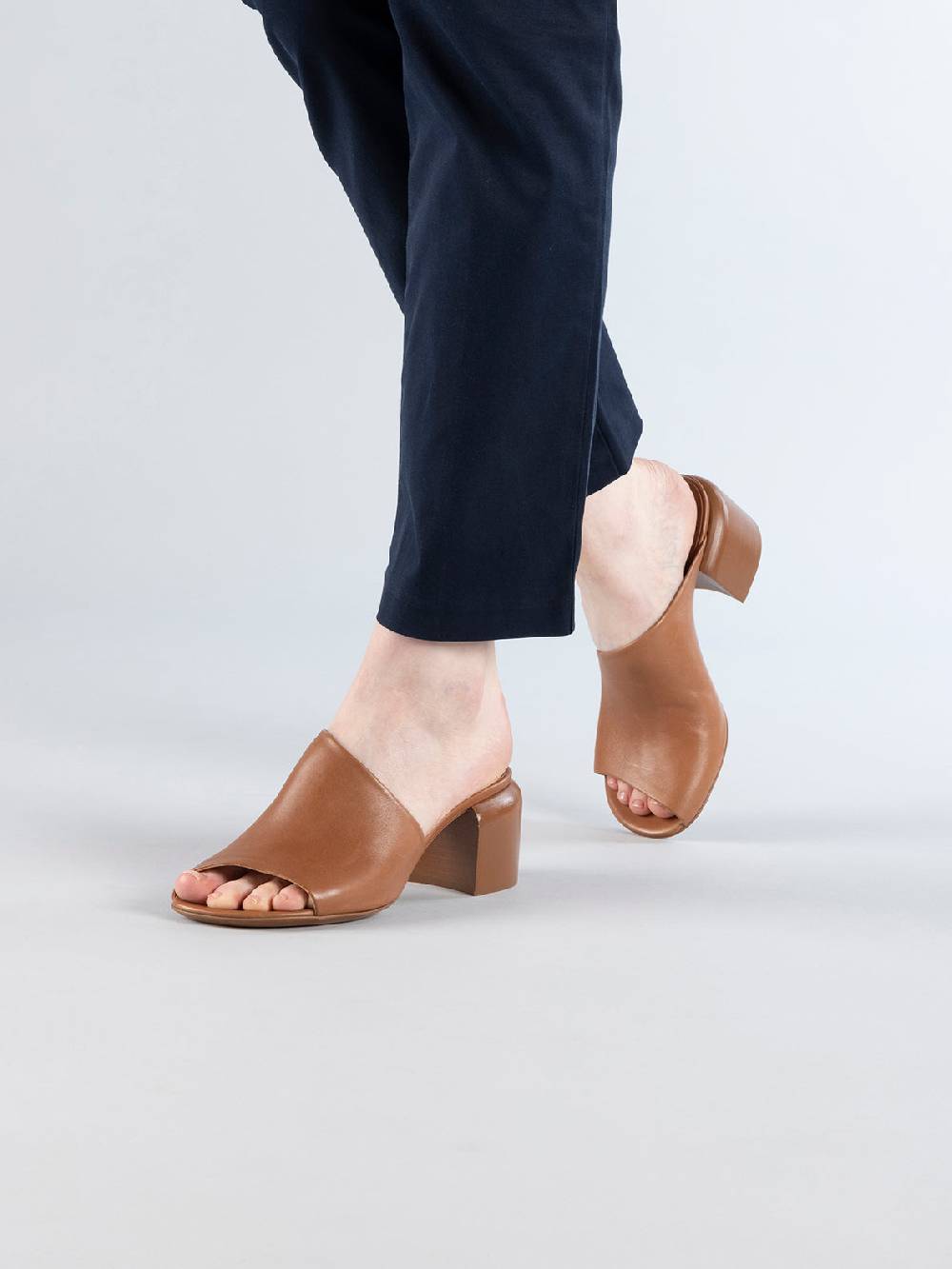 Officine Creative ETHEL 007 Sandali in Pelle Marrone Sottocosto
