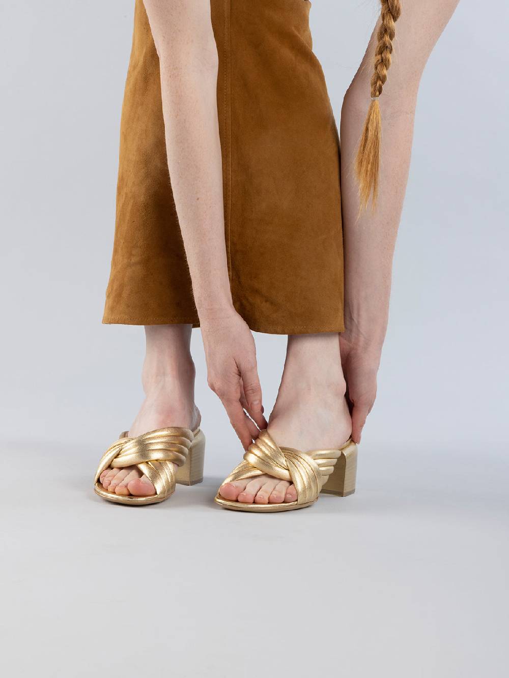 Officine Creative ETHEL 022 Sandali Slide in Pelle Oro Convenienza