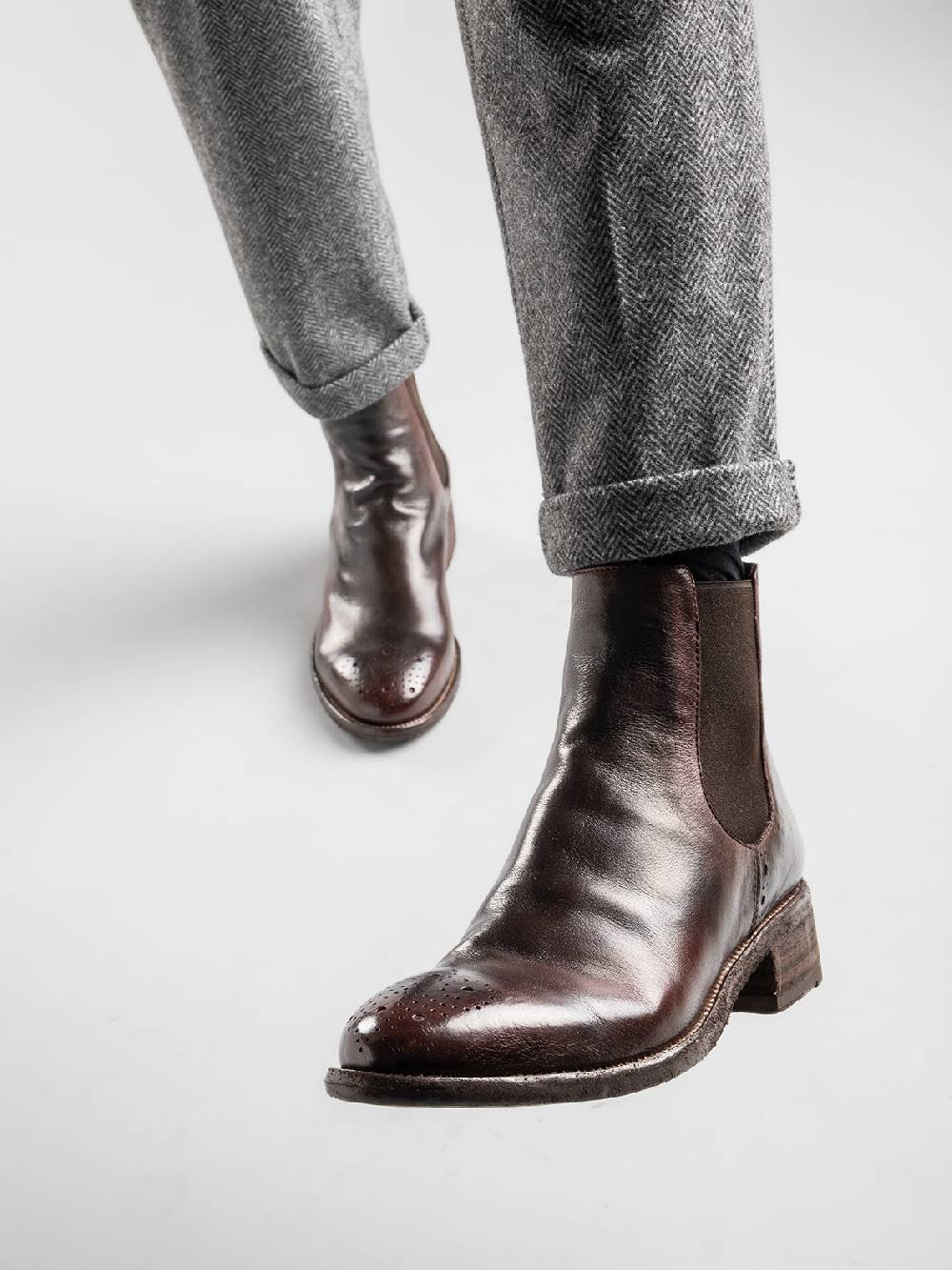 Officine Creative SELINE 002 Stivaletti Chelsea in Pelle Nera In Vendita