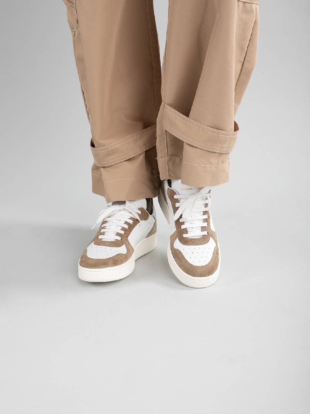 Officine Creative MOWER 110 Sneakers in Pelle Liscia e Scamosciata Bianca In Saldo