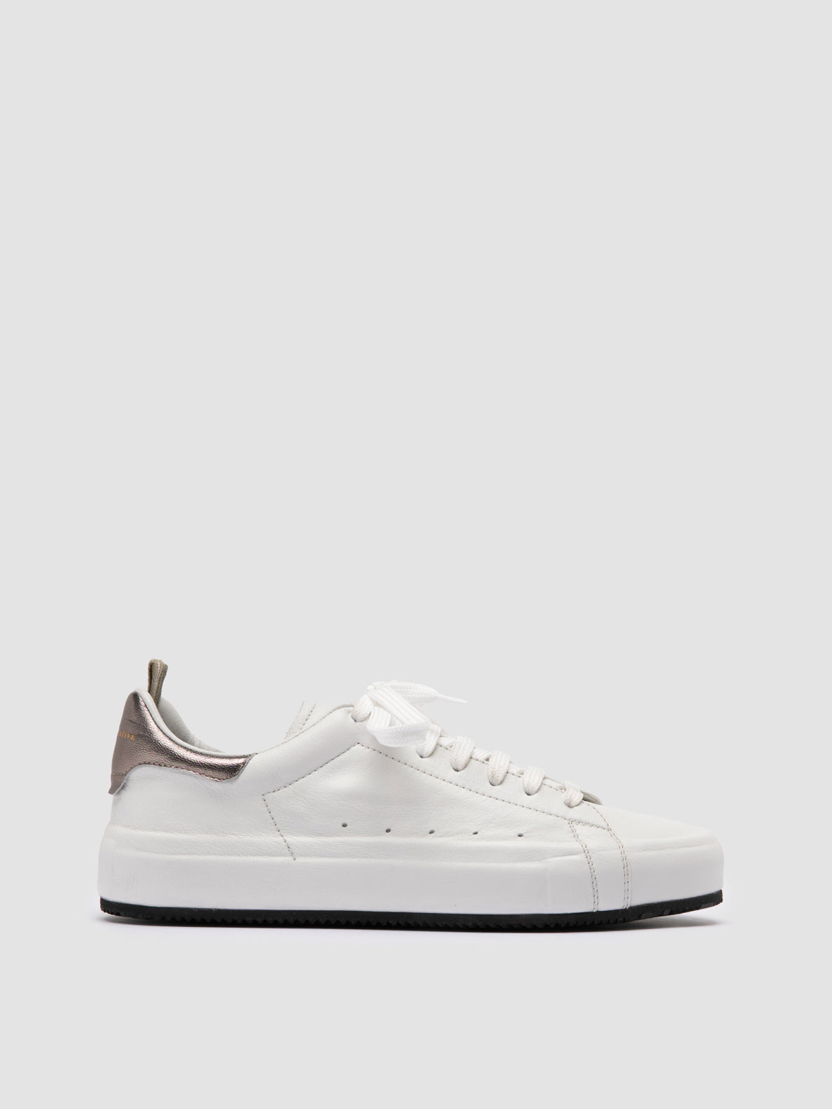 Officine Creative PRIMARY 101 Sneakers in Pelle Bianca Offerta Anniversario