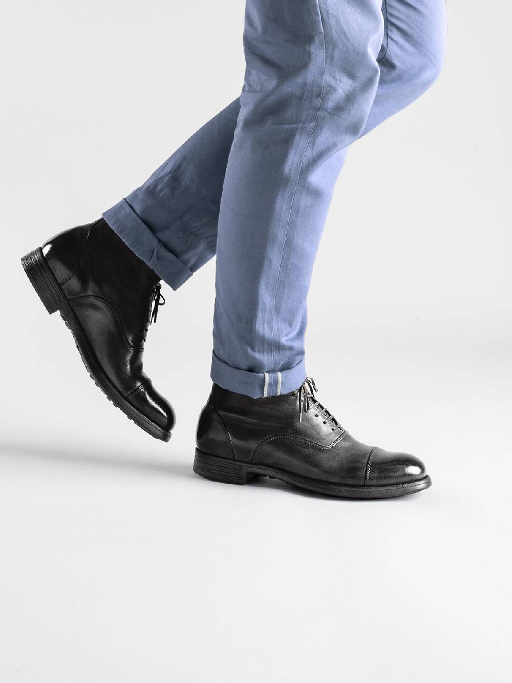 Officine Creative CHRONICLE 057 Stivali Stringati in Pelle Nera Vendita